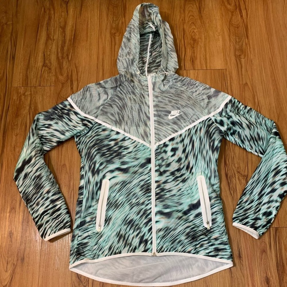 Nike Tech Hyperfuse Windrunner Jacket Light Aqua - image 4